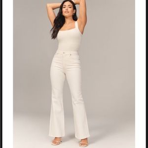 Abercrombie Curve Love 70s Vintage Flare High Rise - size 28